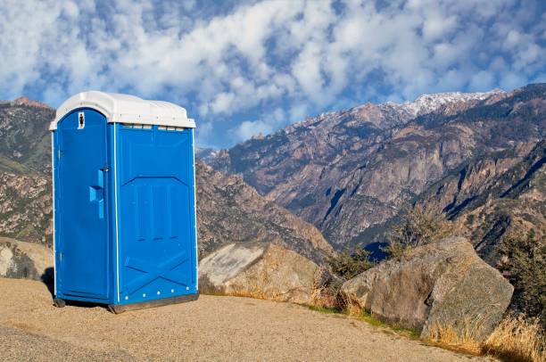 Porta potty delivery and setup in Channahon, IL